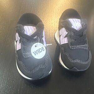 New Balance Kids Black and Lavender Sneakers